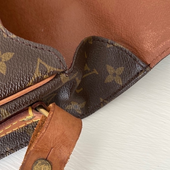 Louis Vuitton Cartouchiere GM Messenger Unisex Crossbody Bag - Picture 10 of 17